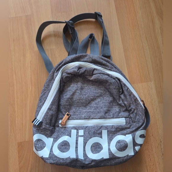 Adidas Gray & White Mini Backpack Travel Gym Outdoors School Casual - Picture 1 of 4
